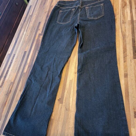 Levi's Signature Bootcut Mid Rise At Waist Straight Leg Blue Jeans - Picture 6 of 13